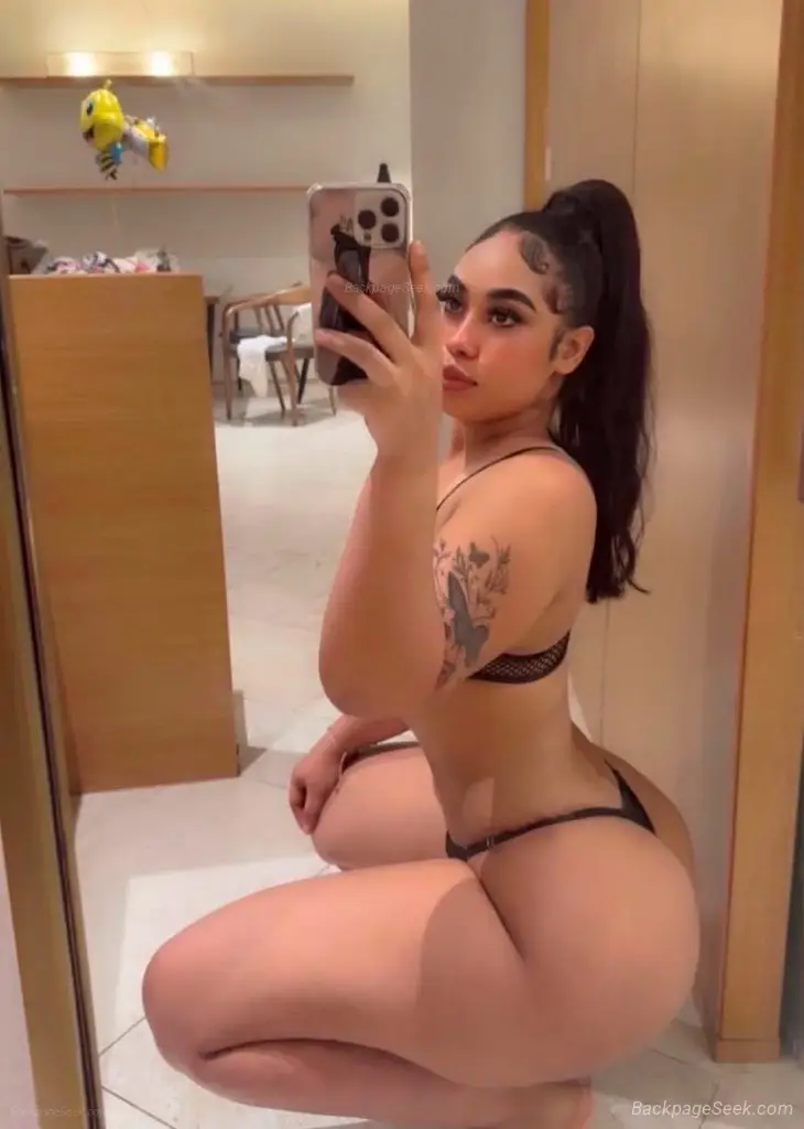 LATINA caliente de vuelta a la ciudad gran culo real tendras una