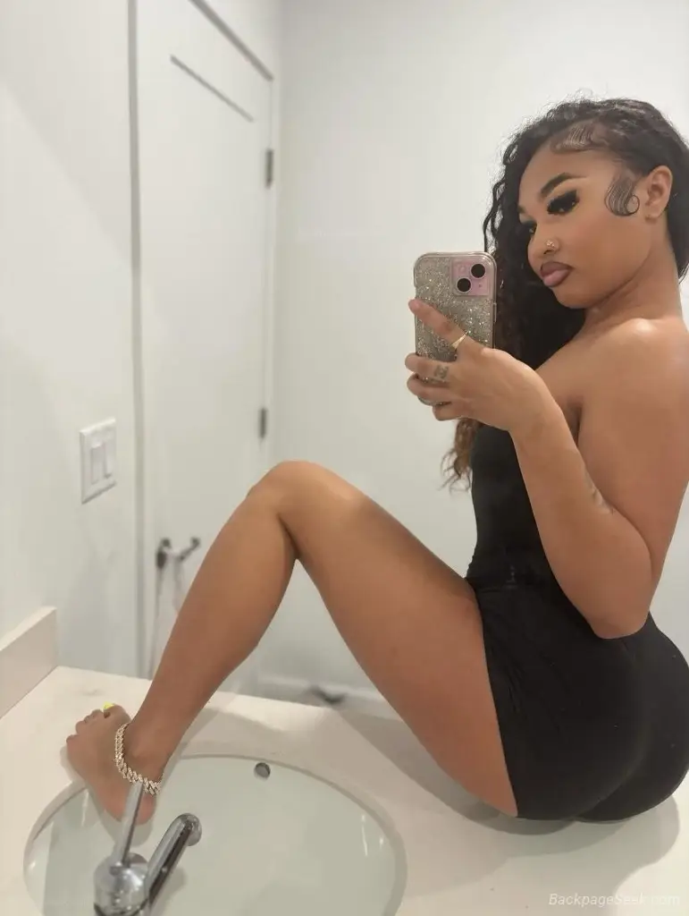ESCORTS INDEPENDENT HOME OR HOTEL SERVICE PERSONAL in Louisville – Women Seeking Men photo 5