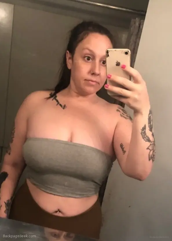 im the one youve been searching for in Louisville – Women Seeking Men photo 2