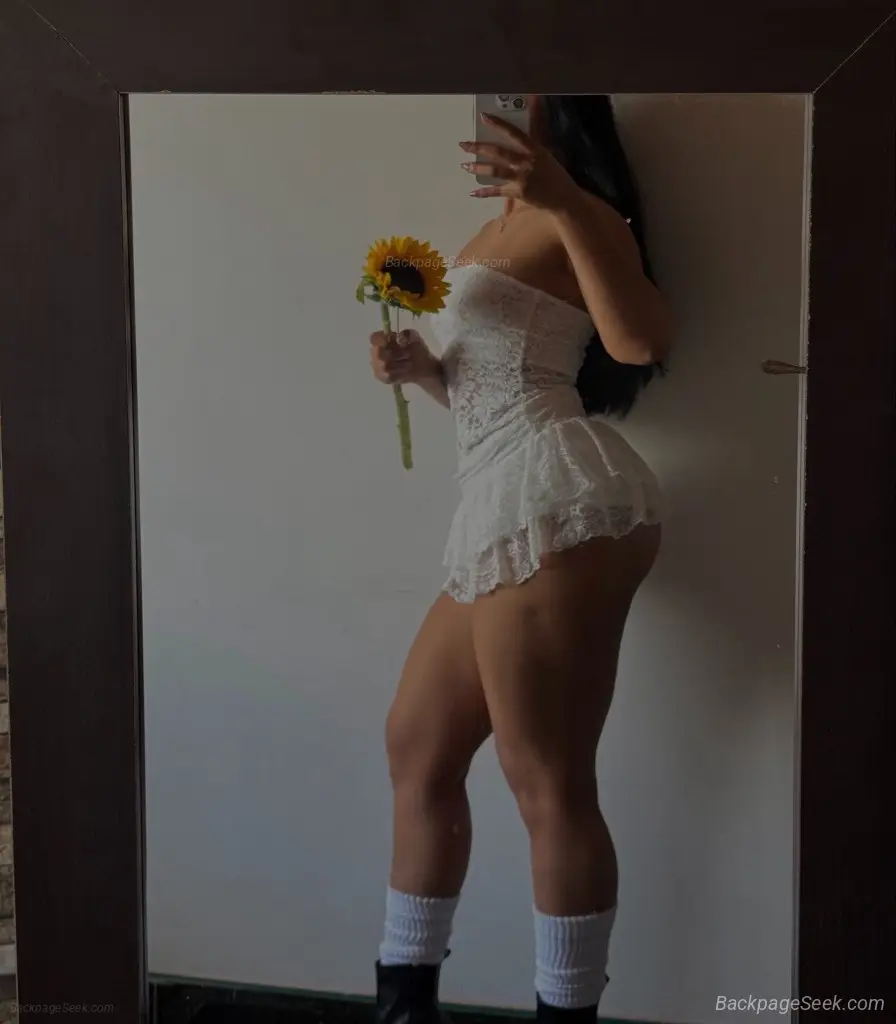 Hi I'm a Latina girl available to fulfill all your desires B... in Louisville – Women Seeking Men photo 2