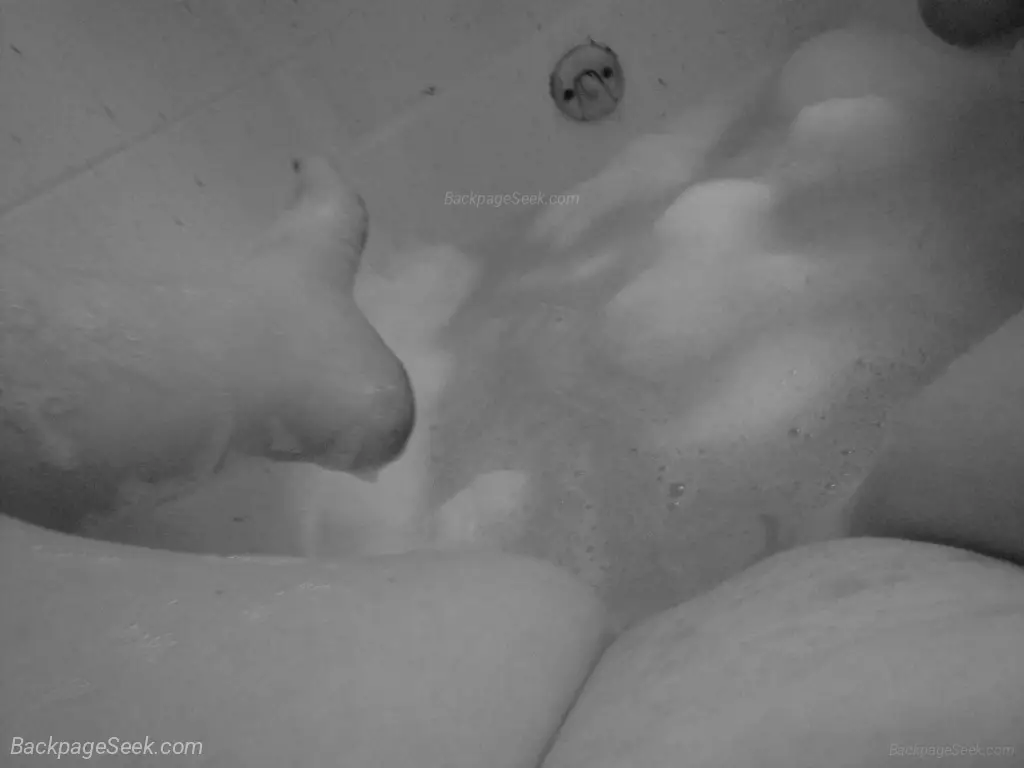 incall outcall No Deposit Cum See Me Tonight On This Warm Au... in Louisville – Women Seeking Men photo 6