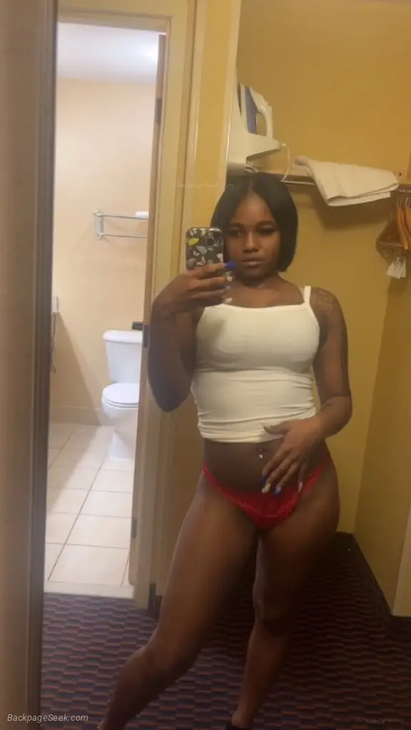NEW TO TOWN BRACEFACE SUPERSOAKER in Louisville – Women Seeking Men photo 4