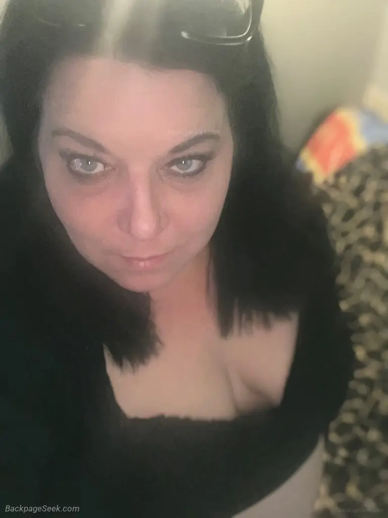 Get Some head to start this weekend out right Im orally fixa... in Louisville – Women Seeking Men photo 2