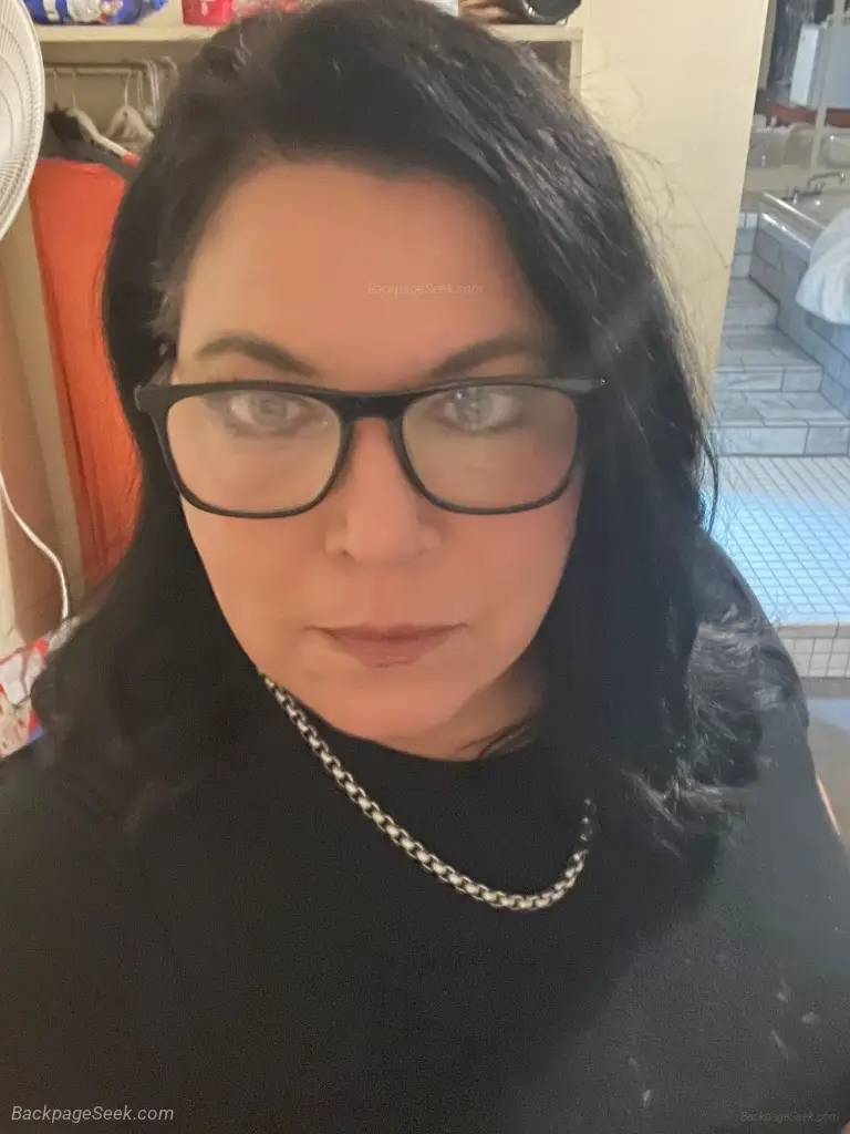 Get Some head to start this weekend out right Im orally fixa... in Louisville – Women Seeking Men photo 4