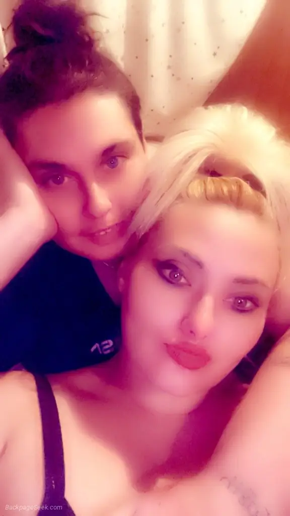 HUMPdayyy and Dy are back NEW PLACE XXX content and live cha... in Louisville – Women Seeking Men photo 4