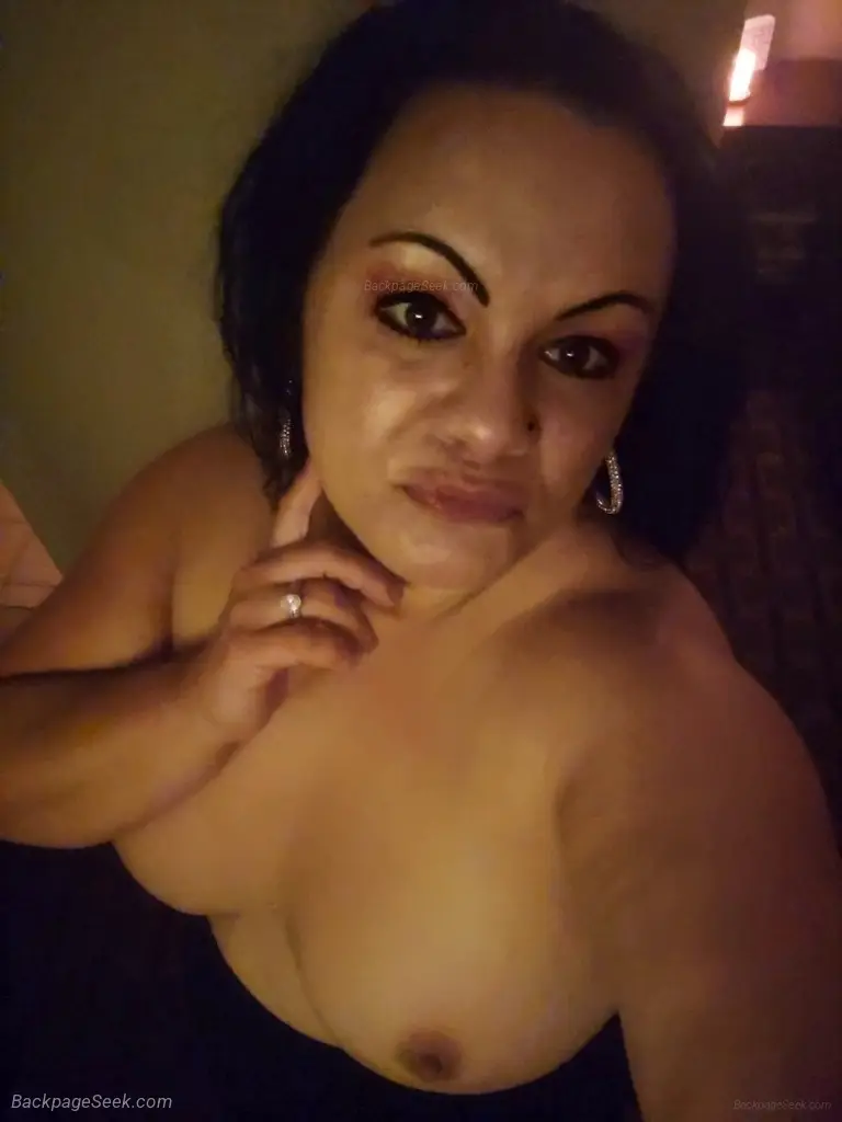who wants to have some fun and fill me up in Clarksville, IN