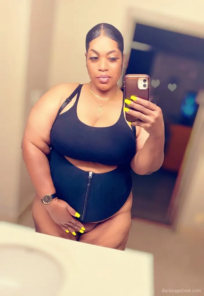 Beautiful Upkept BBW Macon GA born Country city girl Good soul