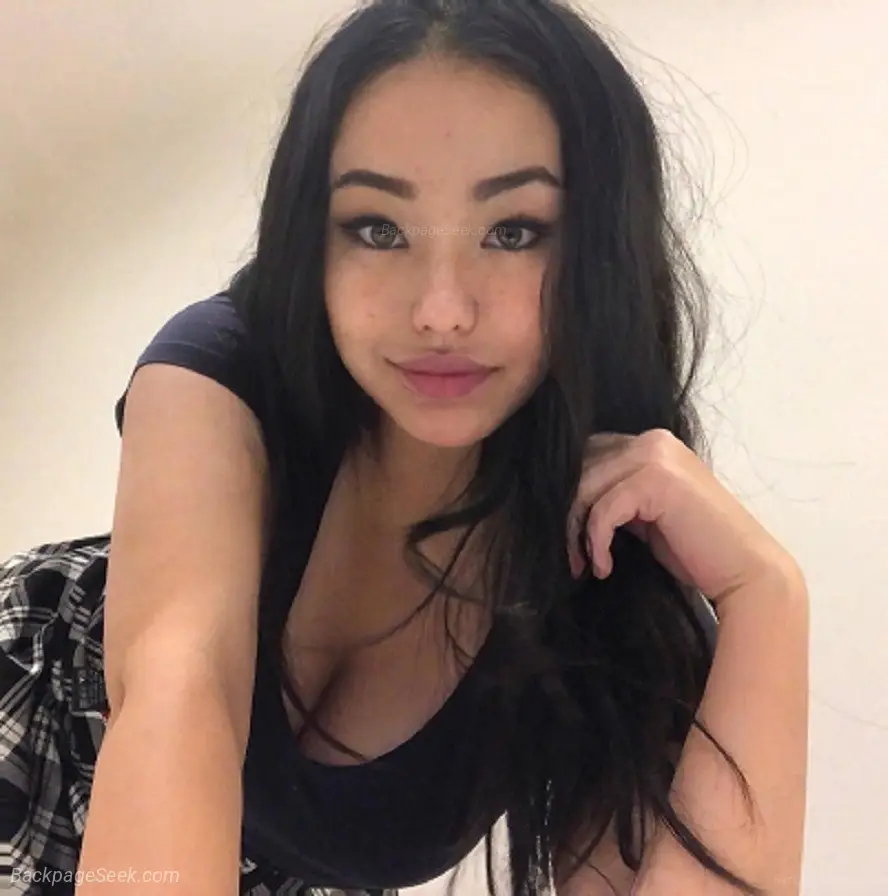 Sexy Hot Asian Young Girl Enjoy my Service Incall/Outcall And Carfun