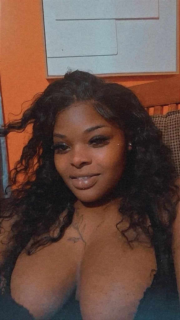 AVAILABLE NOW CAR PLAY Out calls In callsOutCall Satisfactio... in Memphis – Women Seeking Men photo 2