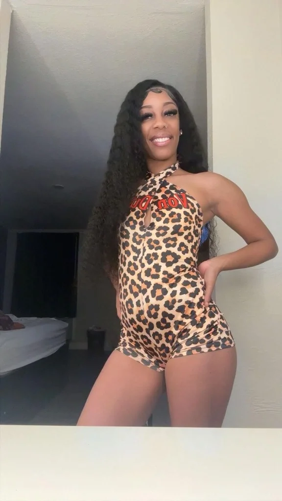 New Pics New Number Your Petite Treat in Memphis – Women Seeking Men photo 2