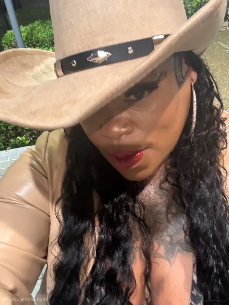 IM HERE NOWThe Upgrade You ve Been Looking For Your Favorite... in Memphis – Women Seeking Men photo 5