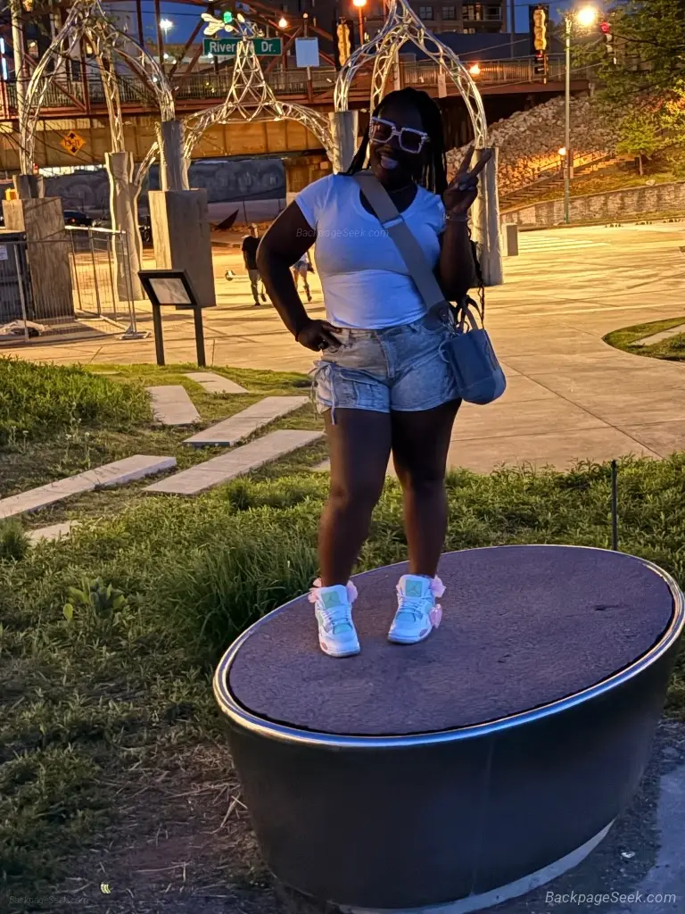 Qv 60 hr 70 Incalls Only Please Read Down Below in Memphis – Women Seeking Men