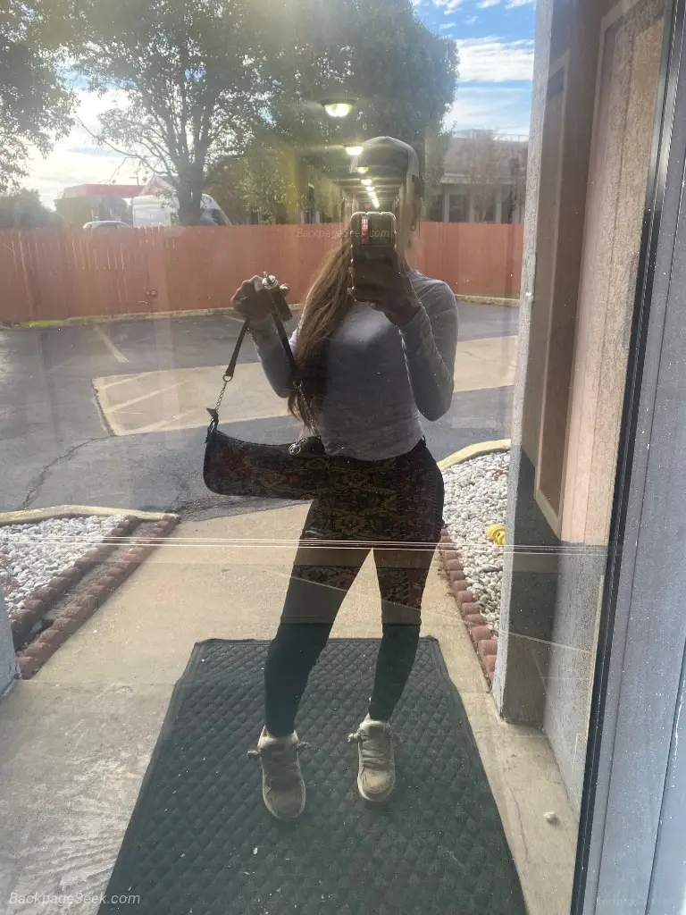 HERE FOR A GOOD TIME NOT A LONG ONE in Memphis – Women Seeking Men photo 4
