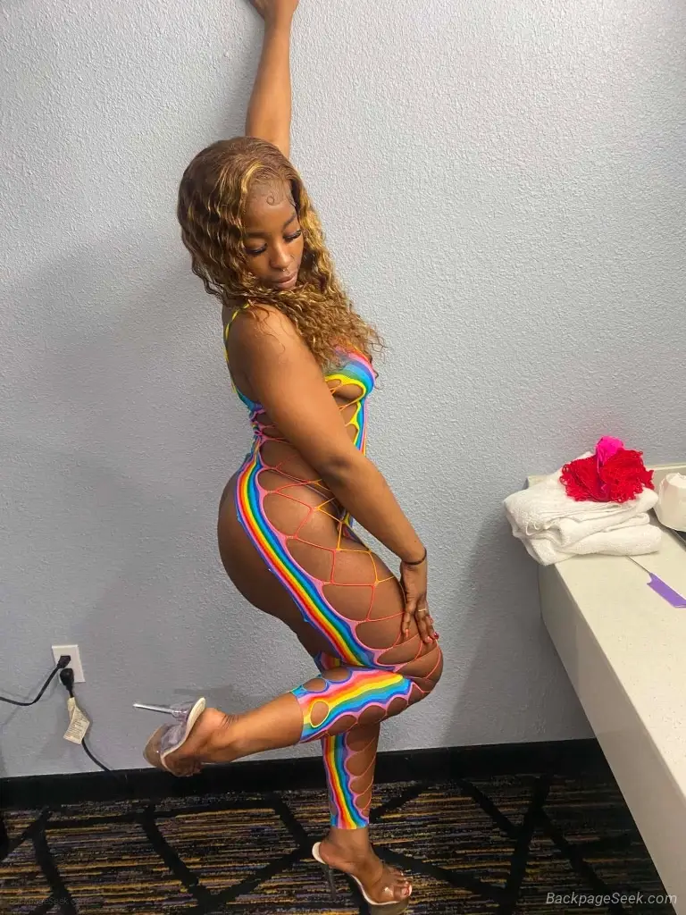 choclate sexy slim thick WET real classy when needed in Memphis – Women Seeking Men photo 2