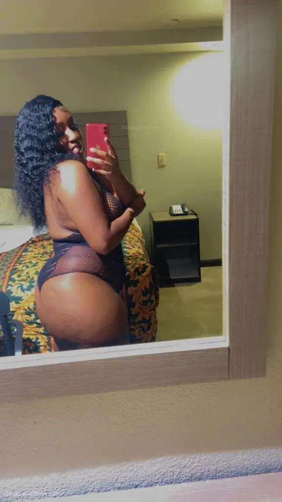 COME SEE ME WHILE IM HERE GOT THE BEST IN THE CITY in Memphis – Women Seeking Men photo 5