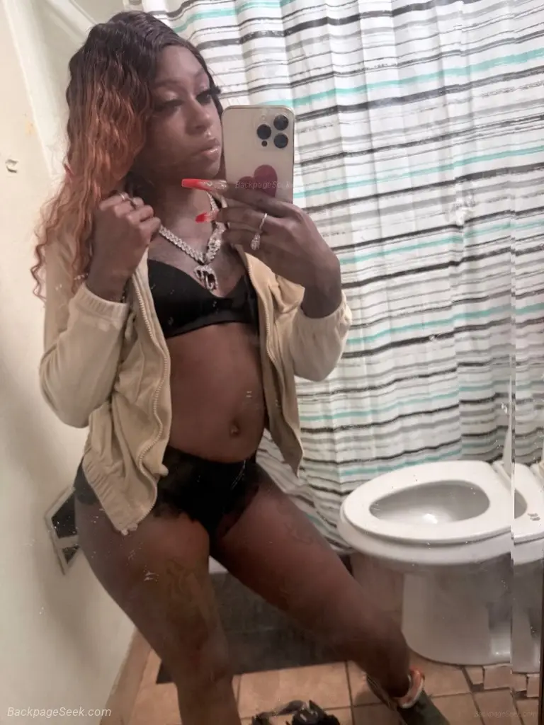 INCALL OUTCALLS Every Man's Fantasy Young Funsze Petite Frea... in Memphis – Women Seeking Men photo 3