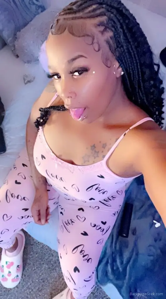 NEW TO THE CITY NT HERE LONG QVHR SPECIALS Come Fuck Me Arou... in Memphis – Women Seeking Men photo 6