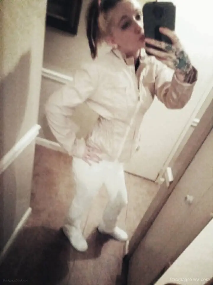 Your Secret Temptation Stunning Sultry Escort Ready to Blow... in Memphis – Women Seeking Men photo 3