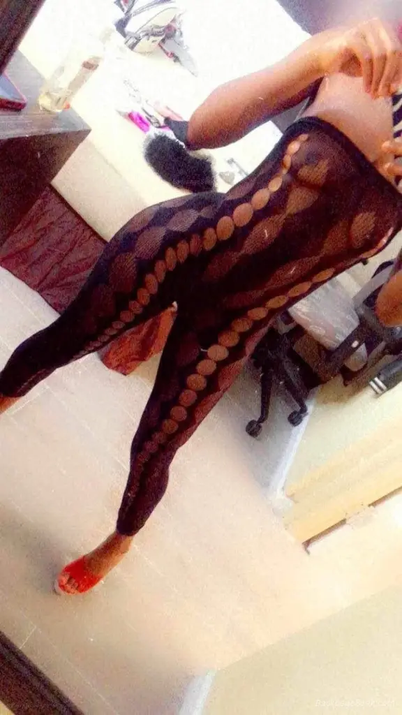 Tight And Juicy in Memphis – Women Seeking Men photo 4