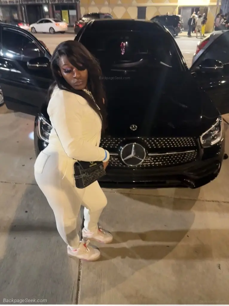 Brown Barbie in Memphis – Women Seeking Men photo 6