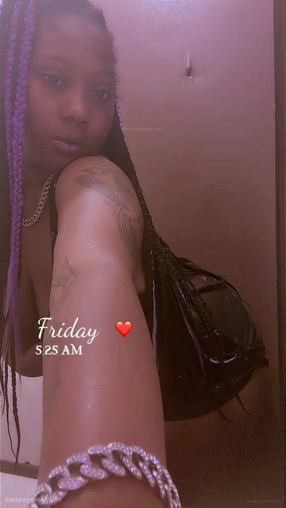 comee Havee Fun With a 4'11 Super Freak in Memphis – Women Seeking Men photo 3