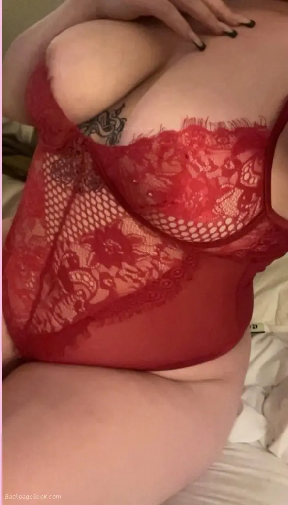 5'3 thick snow bunny OUTCALL AVAILABLE in Memphis – Women Seeking Men photo 4