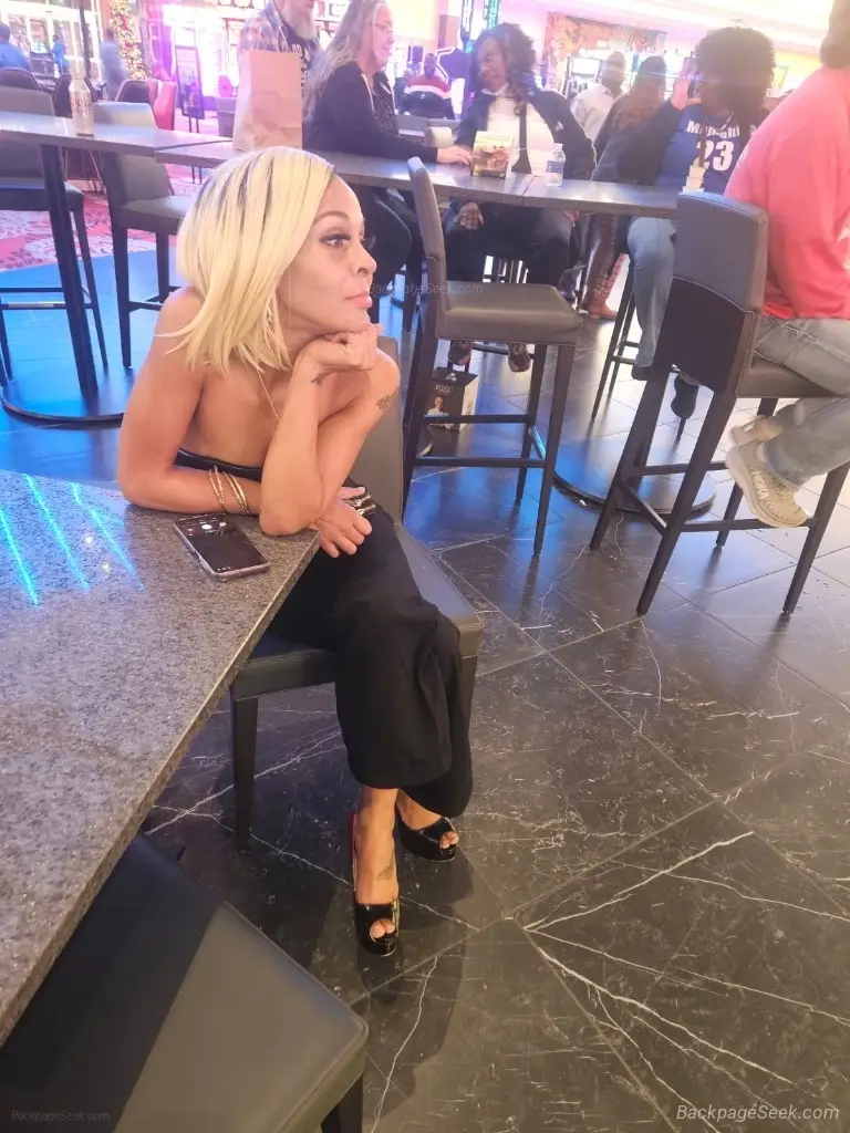 FREAKY AND FORIGHN in Memphis – Women Seeking Men photo 2