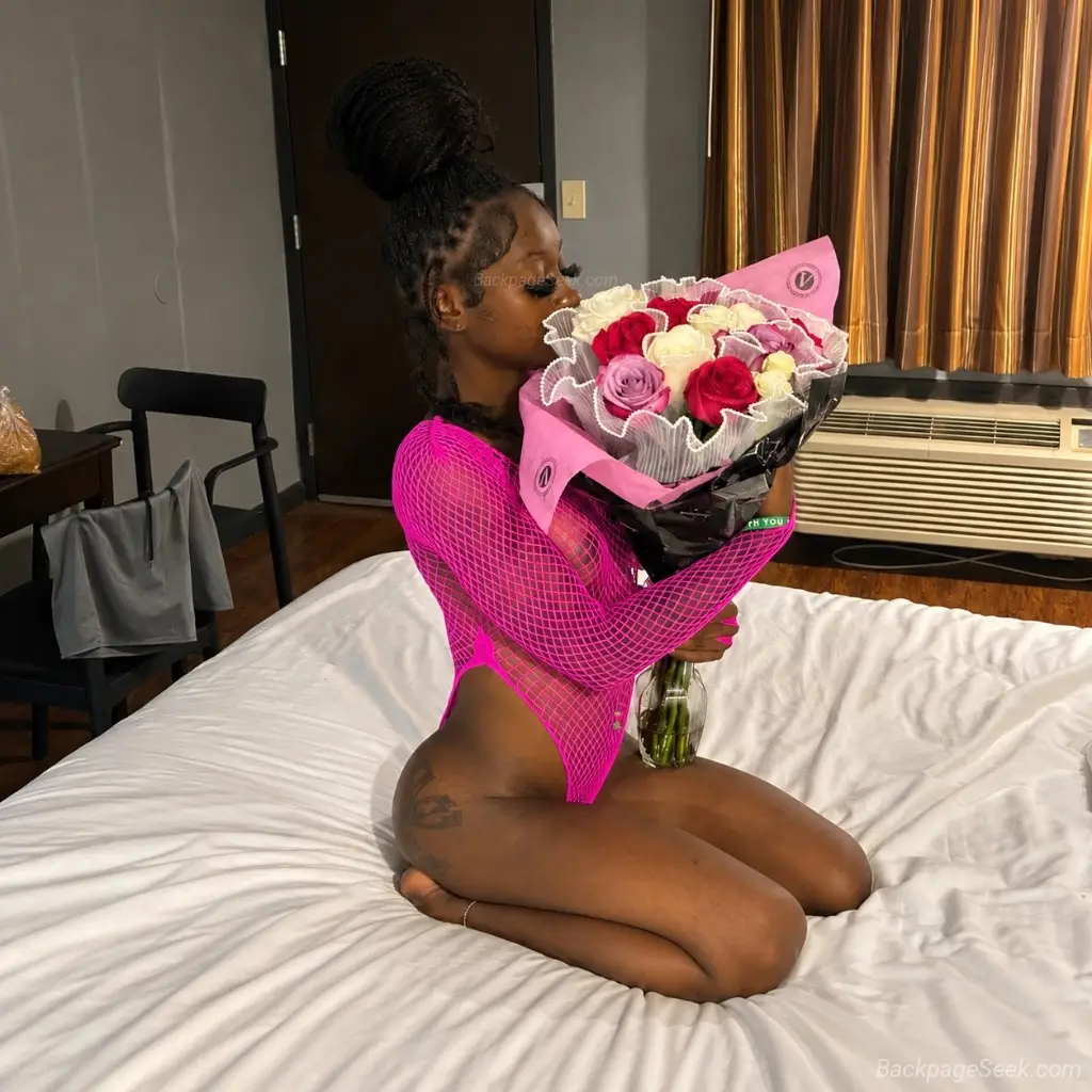 Come have some fun with Lucky A little escape a lot of unfor... in Memphis – Women Seeking Men photo 3