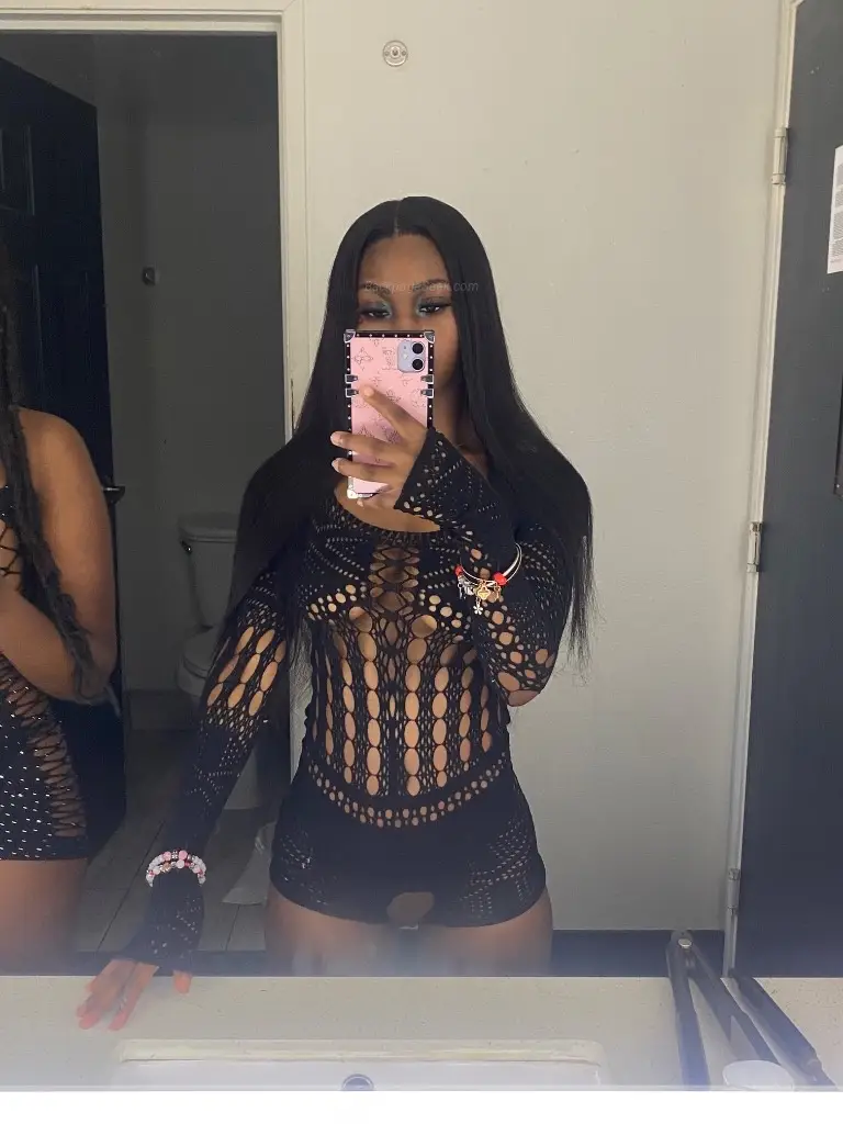 COME PLAY CHOCOLATE PHAT WET TIGHT PUSSY in Memphis – Women Seeking Men photo 4