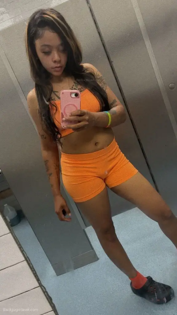 Your Favorite Girl in Memphis – Women Seeking Men photo 6