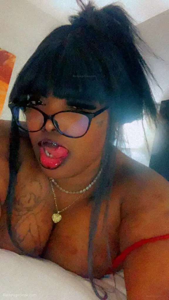 LET ME GIVE YOU SOME OF THE BEST THROAT YOU EVER HAD in Memphis – Women Seeking Men photo 5