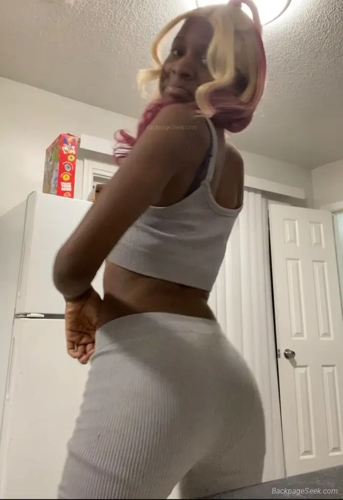 Young Tight Cat Come Fuck Me From The Back in Memphis – Women Seeking Men photo 4