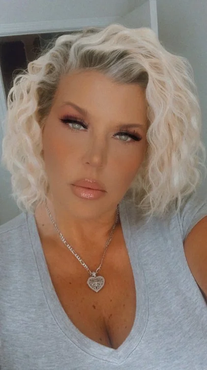 6ftPhenomenon in Miami - Women Seeking Men photo 5