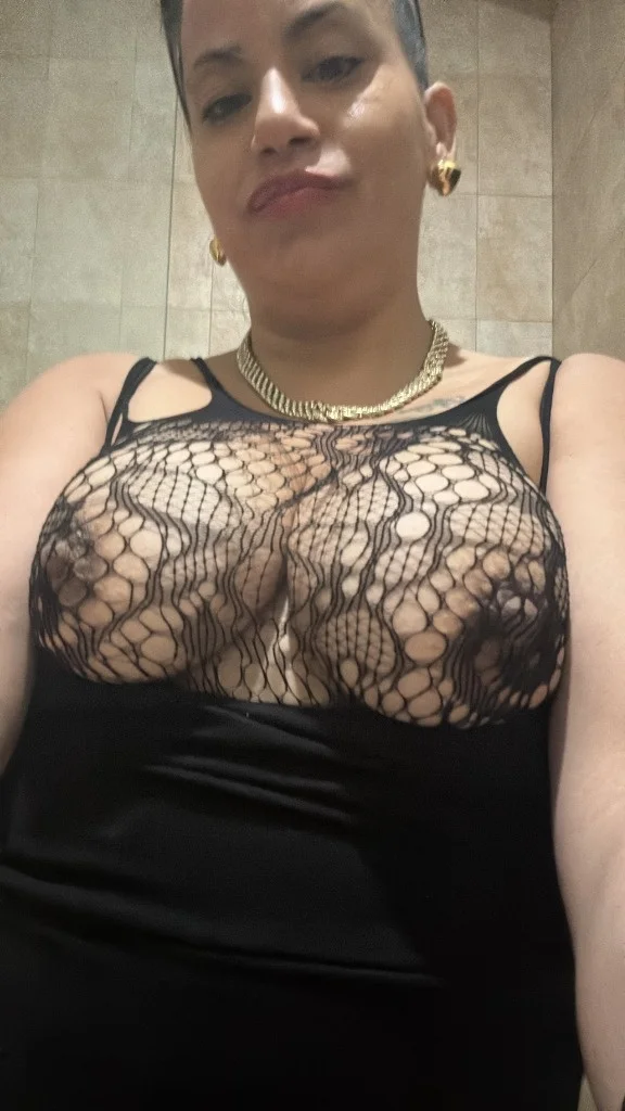 Tiny Sexy Cubaniita available All fetishes welcome Gfe Girlf... in Miami – Women Seeking Men photo 2