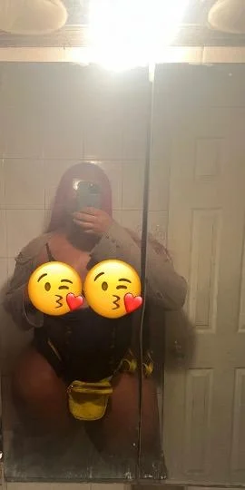 INCALLS NOW WET JUICY THROAT available now 420 friendly in Miami – Women Seeking Men photo 2