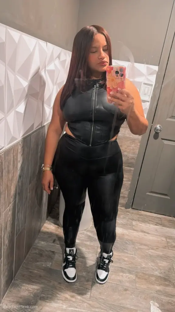 I am available in Miami – Women Seeking Men