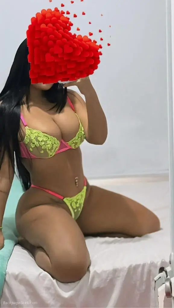 sexy and pretty girl available for you AVAILABLE BABY in Miami – Women Seeking Men photo 3