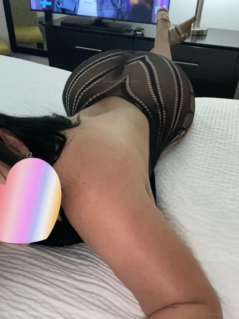 Nena in Miami – Women Seeking Men photo 4
