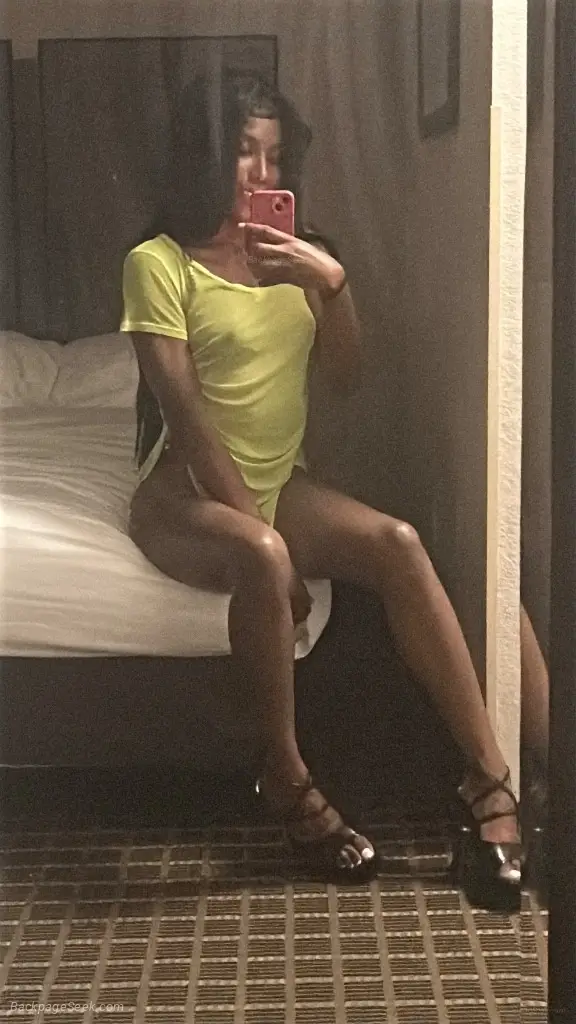 Hey Boo read bio FREAKY FACETIME in Miami – Women Seeking Men photo 3