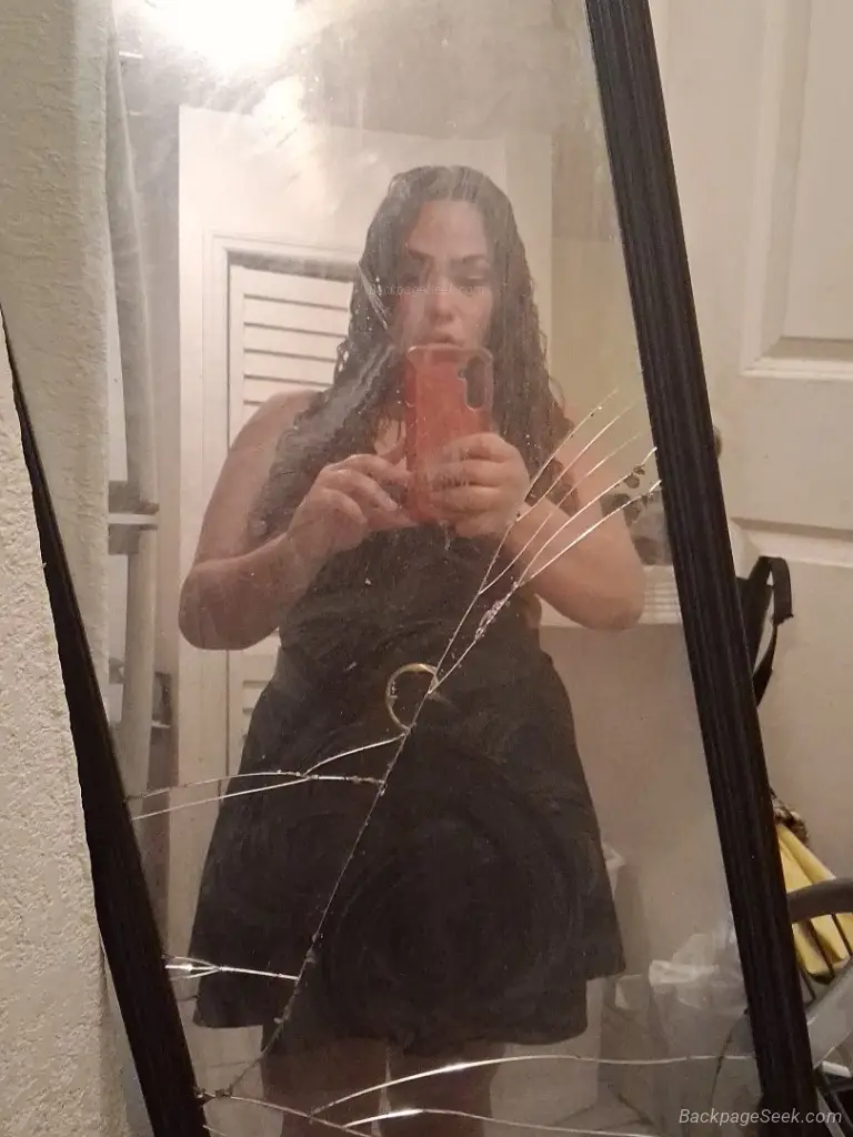 exotic sexy latina w green eyes CUTLER BAY AREA incalls and in Miami – Women Seeking Men photo 2