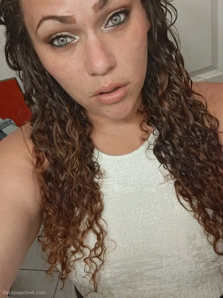 exotic sexy latina w green eyes CUTLER BAY AREA incalls and in Miami – Women Seeking Men photo 5