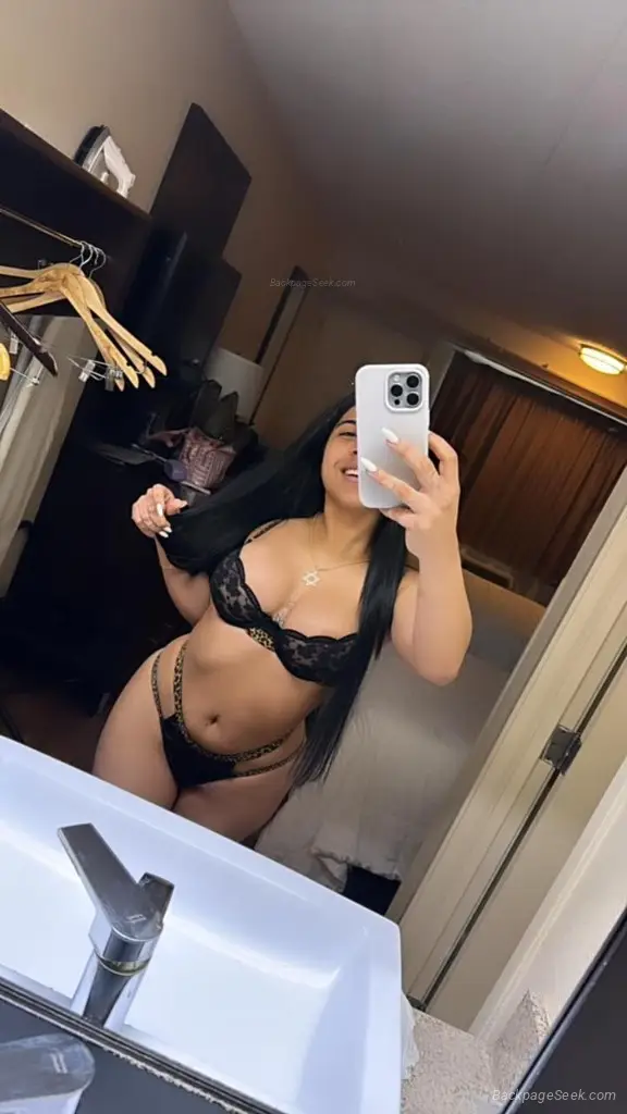 Hermosa Chica Latina in Miami – Women Seeking Men photo 3