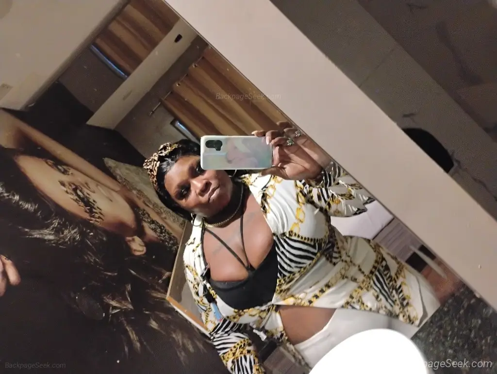 THROAT G O A T 80 s QV spcls INCALLS ONLY