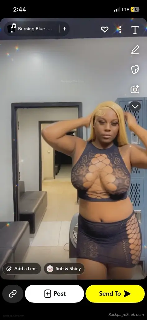 GOONING ON ONLYFANS LIVE in Miami – Women Seeking Men photo 2