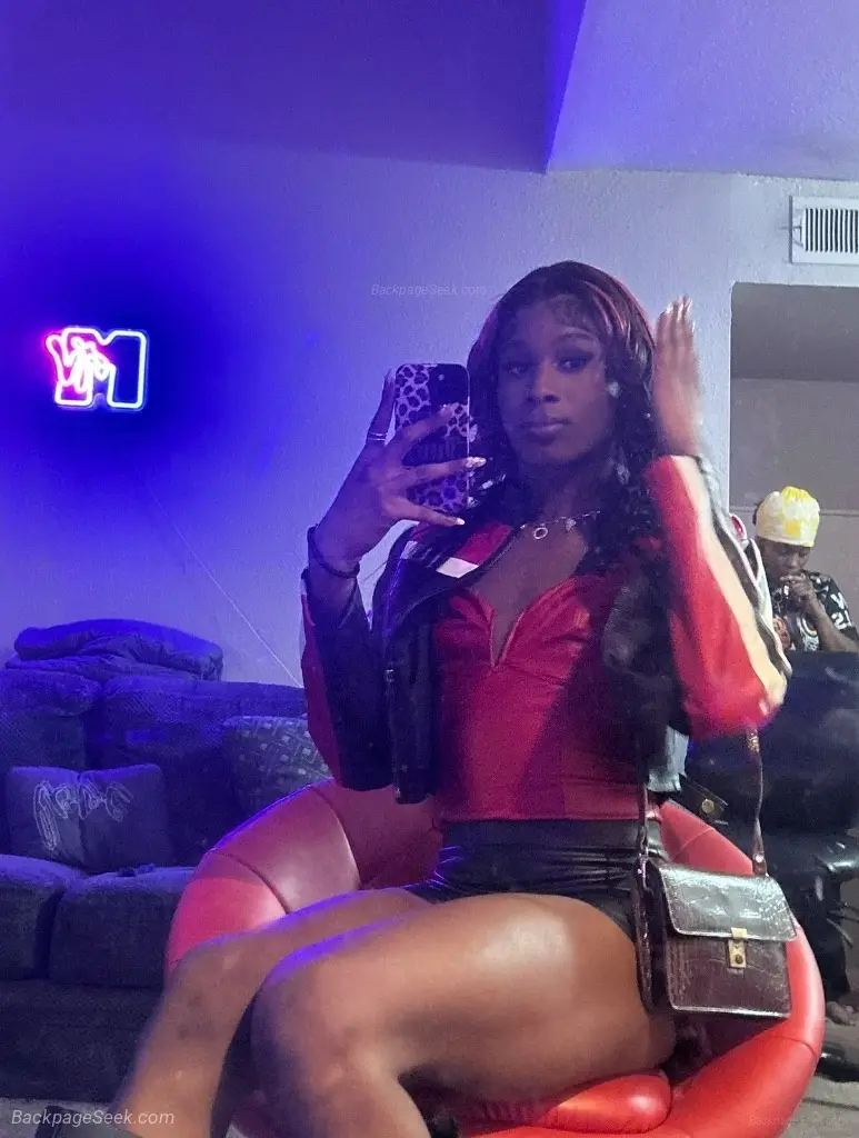 ms suckyoursoul real exotic im available here for a short ti... in Miami – Women Seeking Men photo 5