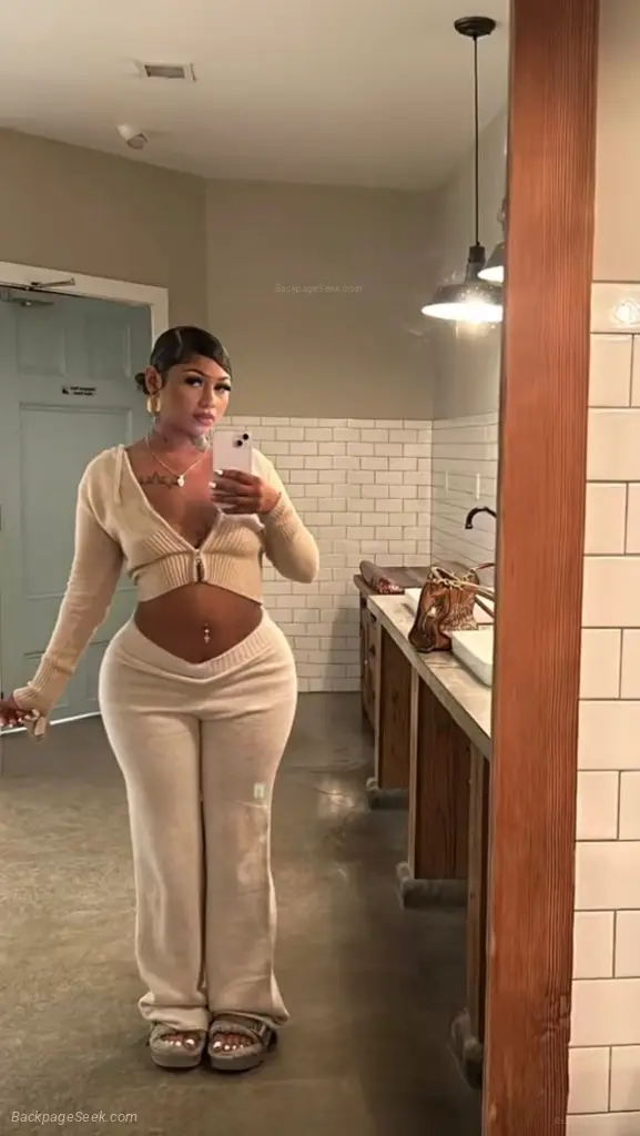 Nicaraguan Dessert In Human Form in Miami – Women Seeking Men photo 6