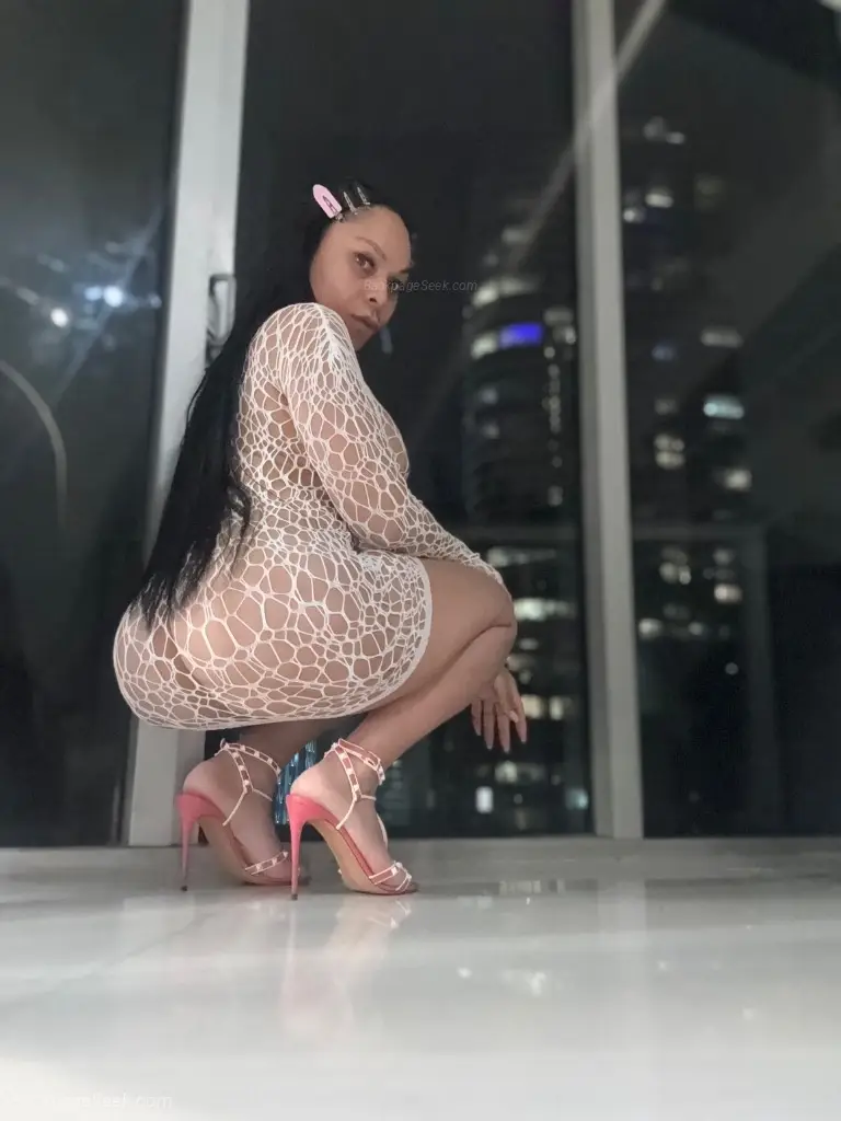 I am back for the fun party girl ready in Miami – Women Seeking Men photo 3