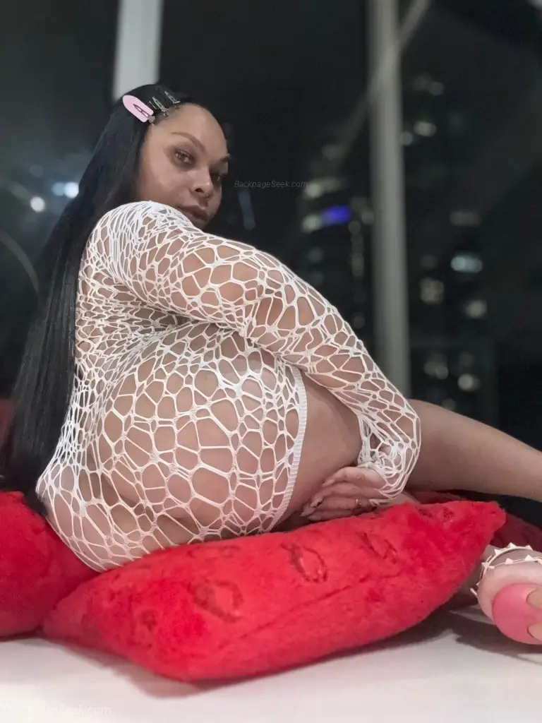I am back for the fun party girl ready in Miami – Women Seeking Men photo 5