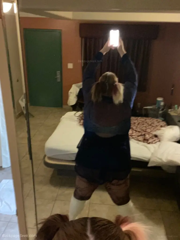 SUCKABLE SUNDAYS Blow Job SPECAILS cum get your soul sucked... in Miami – Women Seeking Men photo 3