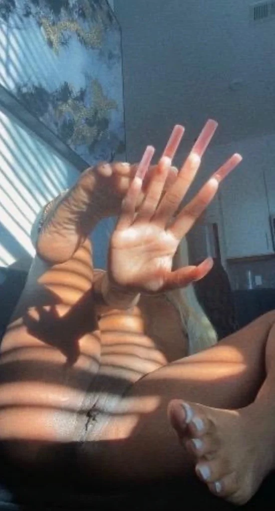 CARDATES ONLY AVAILABLE THE BEST TIGHT PUSSY in Milwaukee – Women Seeking Men photo 2